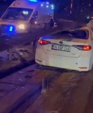 Ataşehir’de makas kazası : 2 hafif yaralı