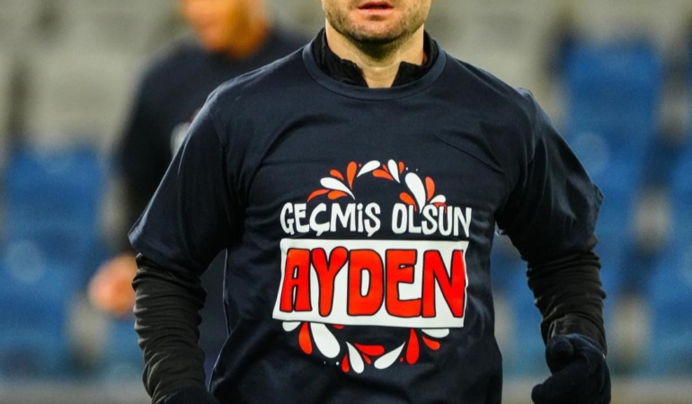 RAMS Başakşehir’den Deniz Türüç’ün oğluna destek