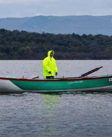 Kayığa konunca gerçek ortaya çıktı