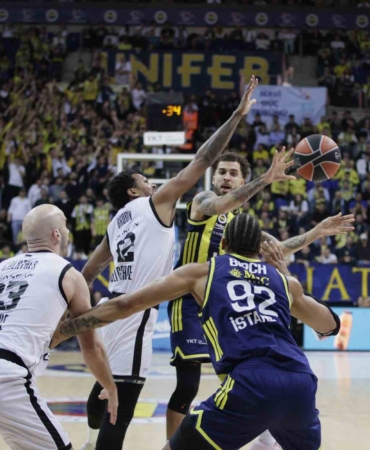 Euroleague: Fenerbahçe: 81 - Partizan: 78