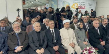 Diyanet İşleri Başkanı Arpaguş: "Yeryüzünde kitabın serüveni ilahi hitapla başlamıştır. İnsanlığı kitap ile tanıştıranlar da bu ilahi hitabın muhatabı olan peygamberlerdir"