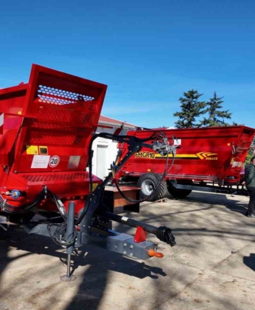 Tekirdağ’da üreticilere iklim dostu destek: 2 adet hayvan gübresi dağıtma römorku hizmete sunuldu
