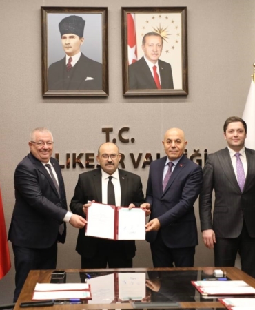 Edremit’te hayırsever desteğiyle sağlık yatırımları güçleniyor