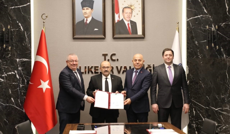 Edremit’te hayırsever desteğiyle sağlık yatırımları güçleniyor