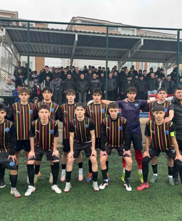 Bilecik U16 Gençler Ligi’nin namağlup şampiyonu oldu