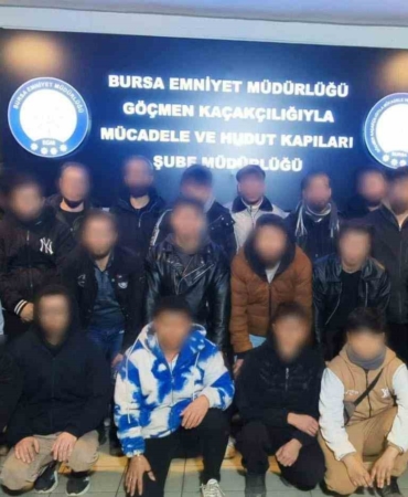 Bursa’da göçmen kaçakçılığına darbe: 29 yabancı uyruklu şahıs yakalandı