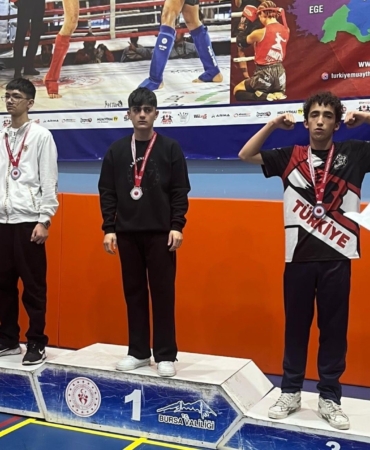 Bilecikli sporcular Muaythai Marmara Bölge Şampiyonası’nda derece yaptı