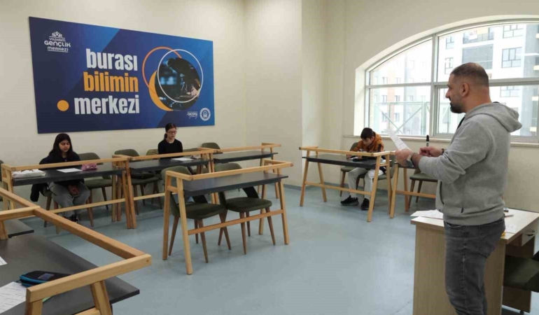 Yıldırım Belediyesi’nden LGS desteği