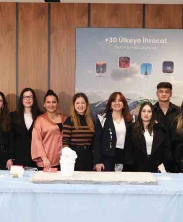 Girişimci adayı öğrenciler işi mutfağında öğreniyor