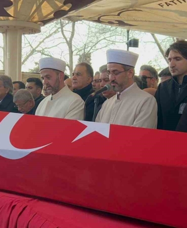 İlber Ortaylı son yolculuğuna uğurlandı