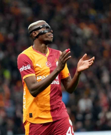 Galatasaray’da Victor Osimhen, ameliyat oldu
