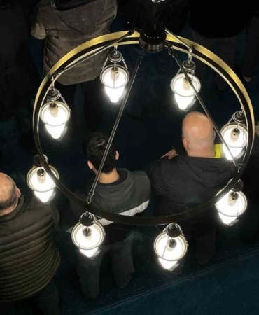 Yağmura rağmen camiler bayram namazı için dolup taştı