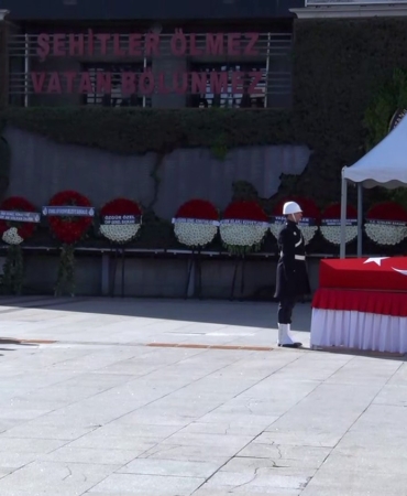 Kazada şehit olan polis memuru için cenaze töreni düzenleniyor