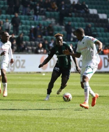 Trendyol Süper Lig: Kocaelispor: 1 - Konyaspor: 2 (Maç sonucu)