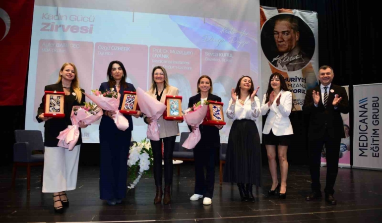 Bursa’da "Kadın Gücü Zirvesi", ilham veren hikâyeler paylaşıldı