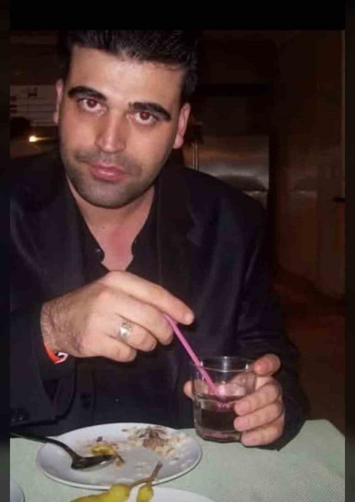 Arnavutköy’de iki otomobil kafa kafaya çarpıştı: 1 ölü, 2 yaralı