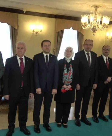 Bursa protokolü bayramlaşmak için bir araya geldi