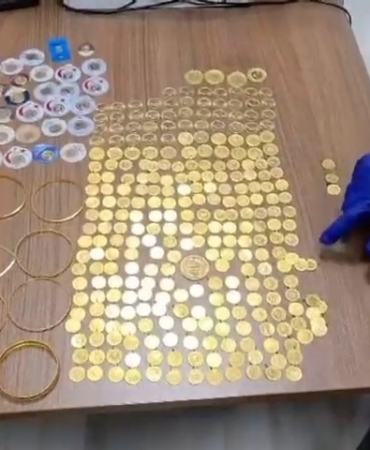 FETÖ yalanıyla dolandırıcılık: Sahte polis altın dolu çantayla kaçarken yakalandı