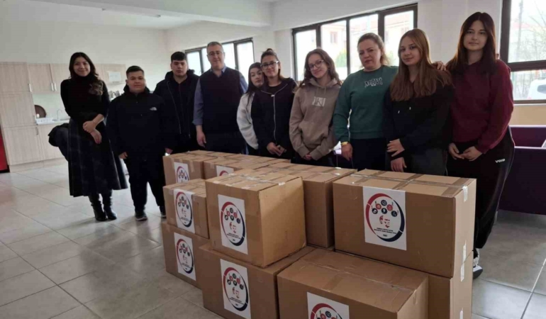 Nilüfer Hatun MTAL öğrencileri harçlıklarını iyiliğe dönüştürdü