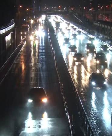 İstanbul’da sağanak yağış etkili oldu