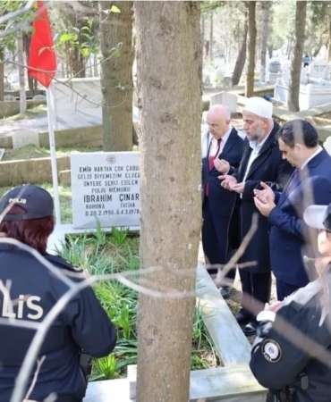 Kırklareli’nde şehit polis İbrahim Çınar kabri başında anıldı
