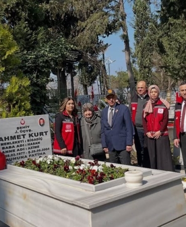 Balıkesir’de Ramazan ayında şehitlere vefa ziyareti