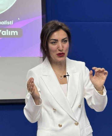 Kadınlar gününde "Eşsizliğin Tasarımı" söyleşisi düzenlendi