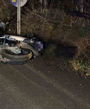 Kontrolden çıkan motosiklet devrildi: 1 ölü