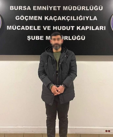 Bursa’da sahte avukat göçmenleri dolandırdı, yakalandı tutuklandı
