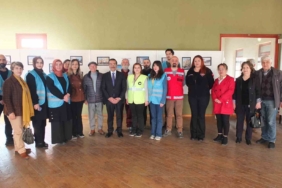 Burhaniye’de deprem fotoğrafları sergisi açıldı