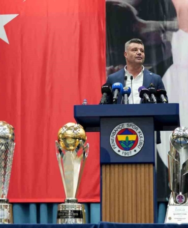 Sadettin Saran: "İnşallah çok daha fazla kupalar alacağız"