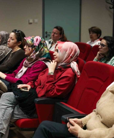 Akran zorbalığına karşı bilinçli ebeveynlik