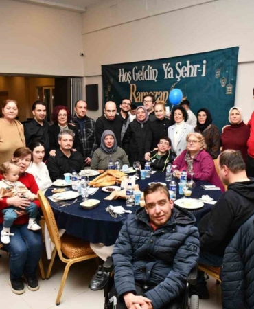 "Engelsiz" bireyler, Büyükşehir’in iftarında buluştu