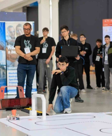 Bursa Erkek Lisesi Türkiye’nin gururu oldu