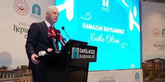 İstanbul Valisi Gül, Darülaceze sakinleriyle bayramlaştı