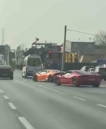 Bursa’da iki lüks otomobil trafik kurallarını hiçe saydı