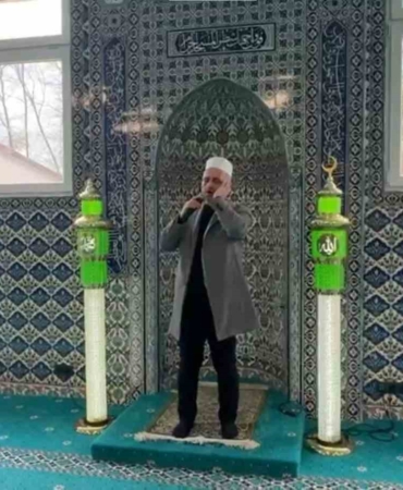 İlber Ortaylı’nın yıllar önceki vasiyeti yerine getirildi: Sesine hayran kaldığı o imam selasını okudu