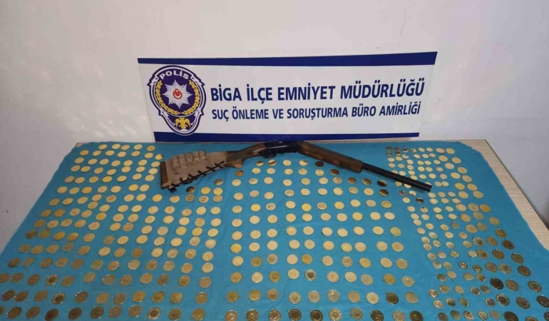 Biga’da 438 adet sahte altın ele geçirildi
