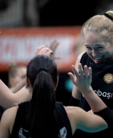 Eczacıbaşı Dynavit, çeyrek finalde DevelopRes Rzeszow karşısında