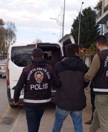 Sakarya emniyeti bir ayda aranan 325 şahsı yakaladı