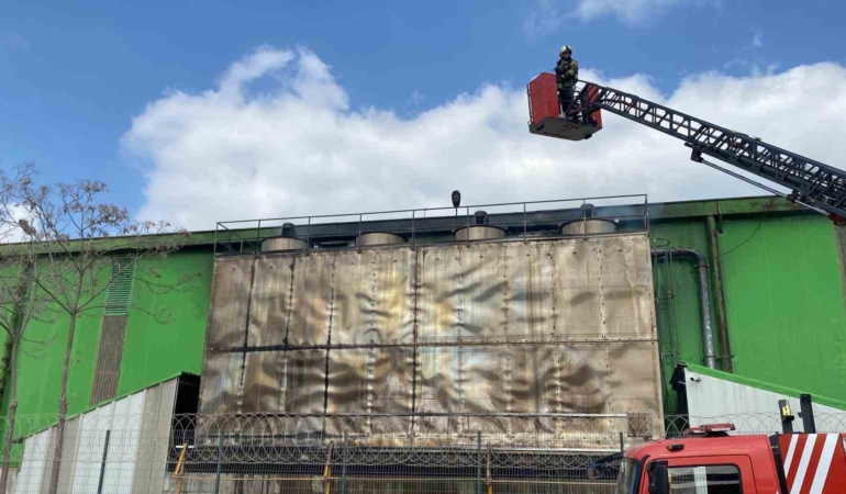 Yıldız Entegre fabrikasında korkutan yangın