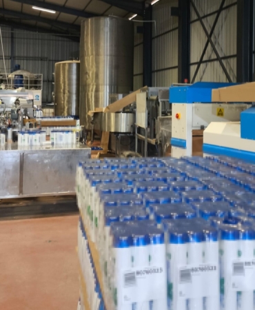 Kocaeli’de jandarma ve zabıtadan kaçak imalathaneye ortak operasyon