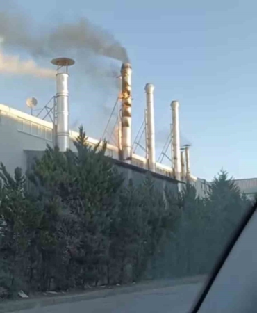 Bursa’da fabrika bacasında yangın çıktı