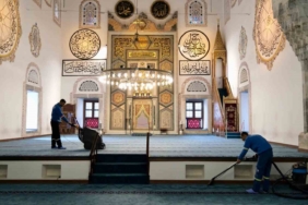 Yıldırım’da camilere bayram temizliği