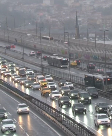 İstanbul’da trafik yoğunluğu yüzde 60’a ulaştı