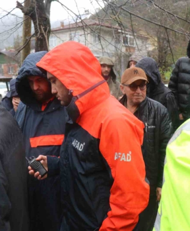 2 gündür haber alınamayan vatandaşın cansız bedenine ulaşıldı: 130 personel görev aldı