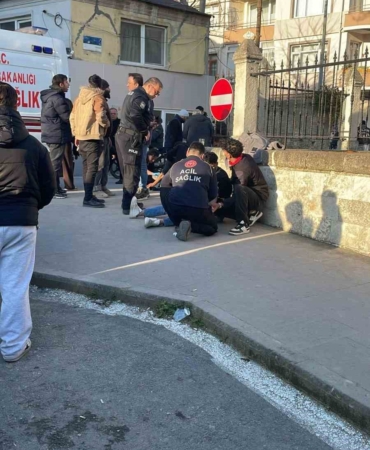 Gelibolu’da bıçaklı kavga: 3 yaralı