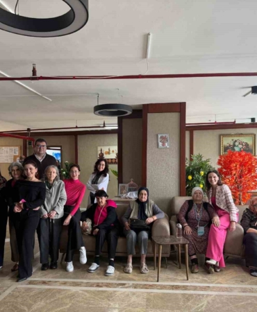 Burtom’dan huzurevi sakinlerine ziyaret