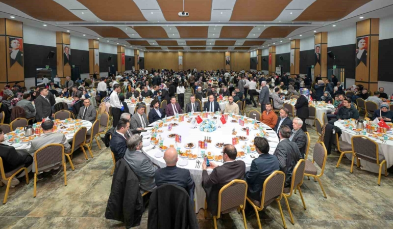 Esenyurt’ta din görevlileriyle manevi iftar buluşması