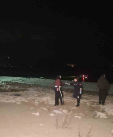 İznik Gölü’ne uçan otomobilde can pazarı